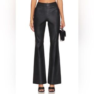 🆕 SPANX Leather Like Flare Pant in Luxe Black Small 20457R Retail $168